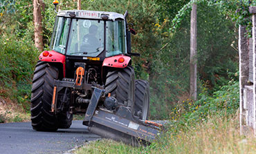 limpieza de cunetas carreteras